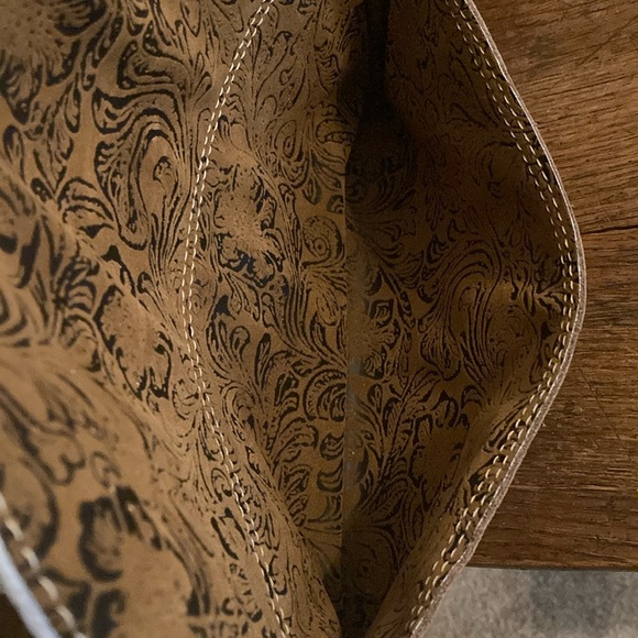 Holy Cow Couture Sassy Mini Classy Cowgirl with Dust Bag NWOT - Picture 4 of 5